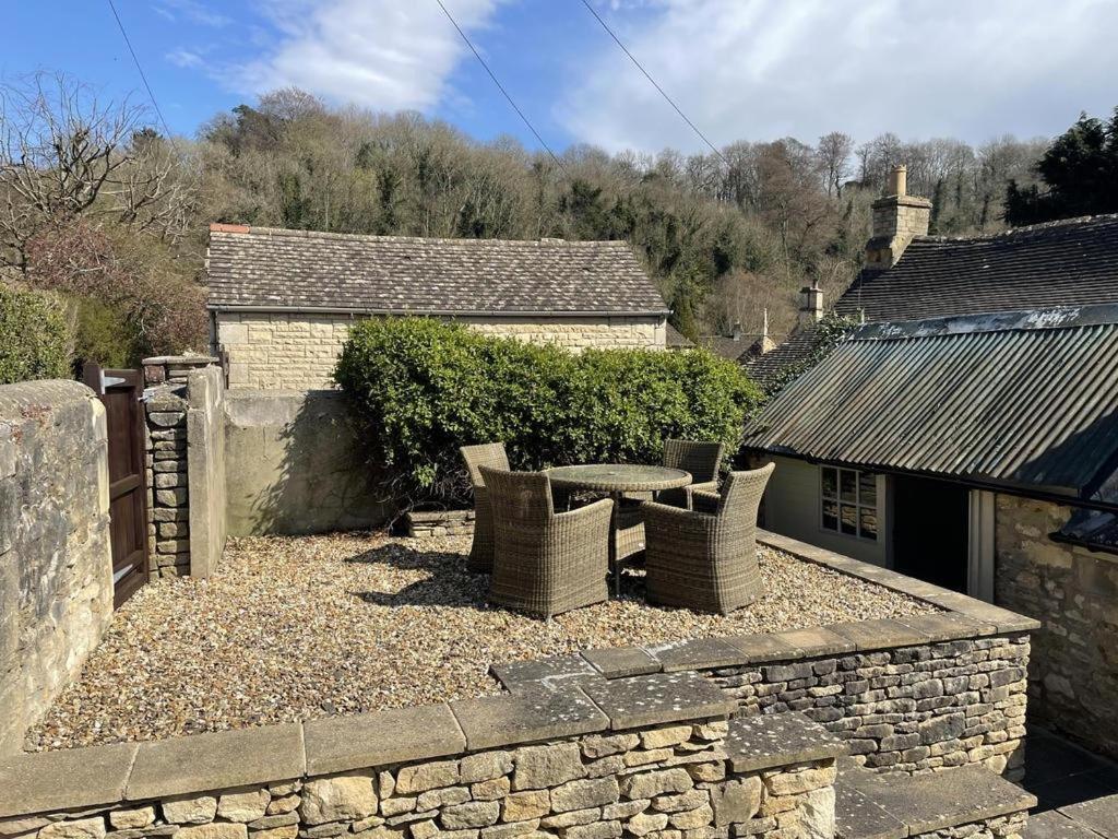 Baker'S Cottage Castle Combe Exterior photo